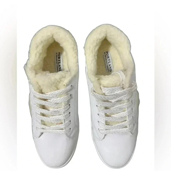 Portland Sherpa Star Sneakers Size 8, White with Cream Sherpa, New Without Box - Picture 5 of 5